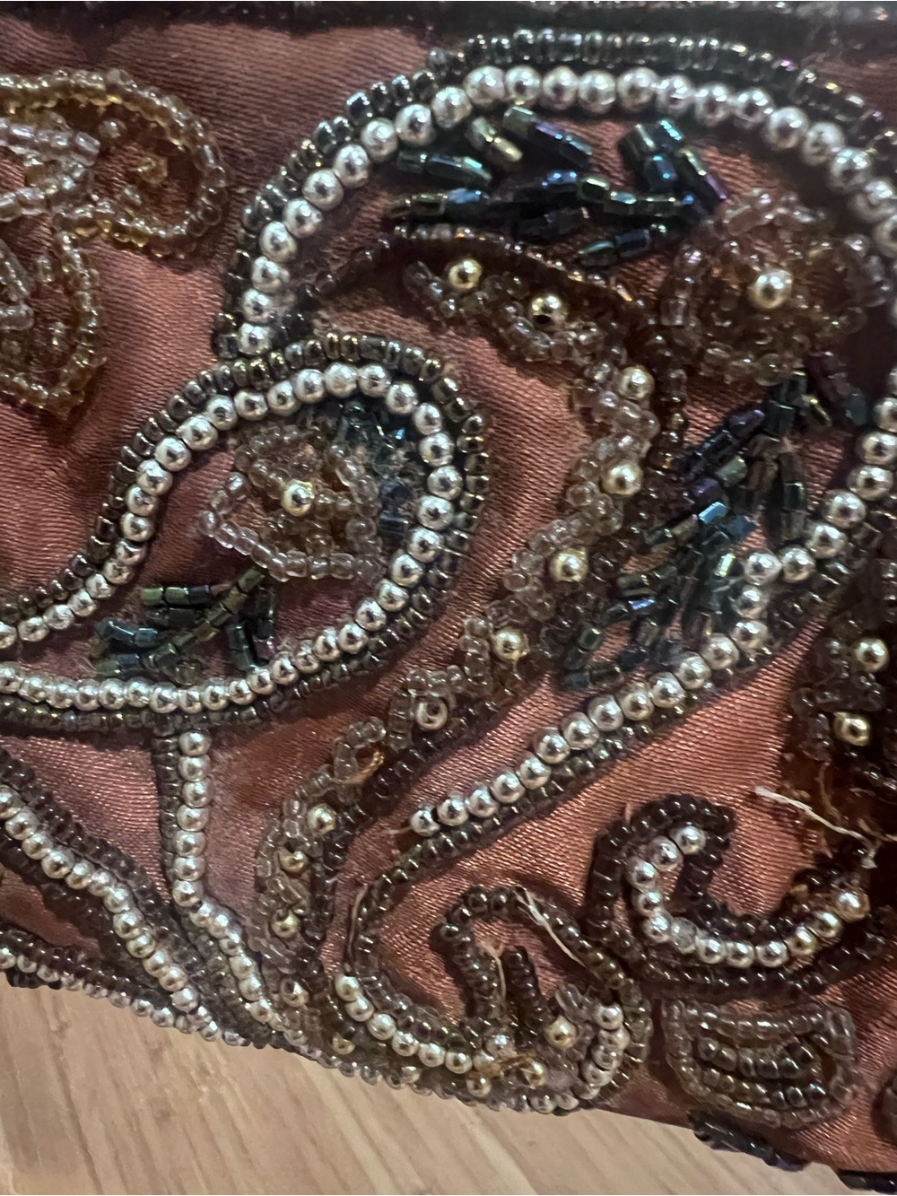 Source Unknown Brown Beaded Evening Clutch with Metallic Accents - Picture 4 of 15